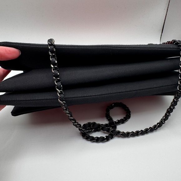 CHANEL 2016-1018 grosgrain leather crossbody with original card - Picture 5 of 12